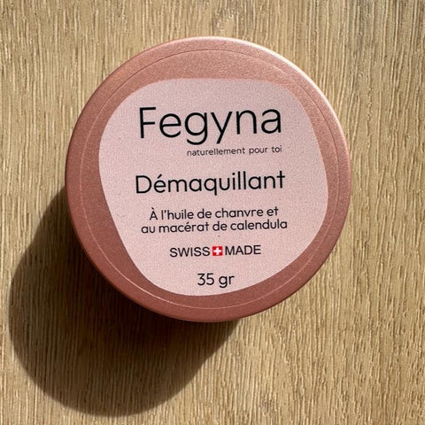 Fester Make-up Entferner