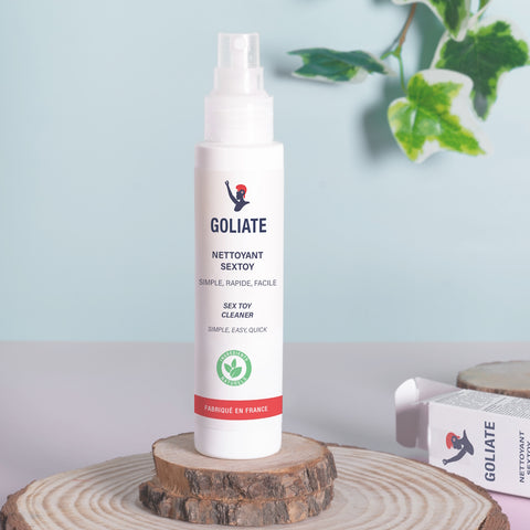 Disinfettante e detergente per sex toys